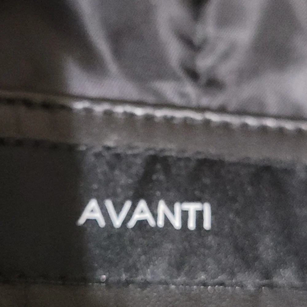 Leather jacket - Picture 4 of 4